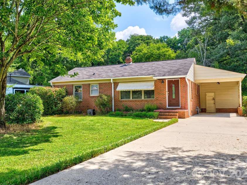 293 Mellon Road, Belmont, NC 28012.  MLS# CAR4283807, YatesRealty ID 27225. 