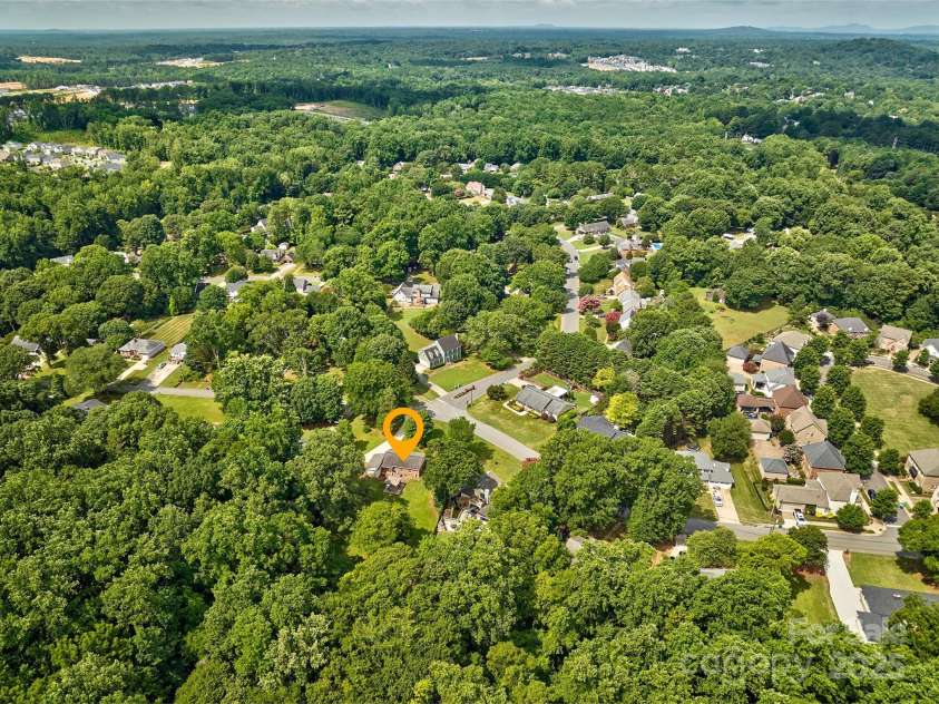 293 Mellon Road, Belmont, NC 28012.  MLS# CAR4283807, YatesRealty ID 27225. 