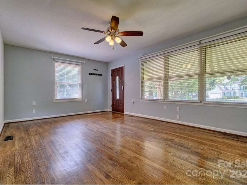 293 Mellon Road, Belmont, NC 28012.  MLS# CAR4283807, YatesRealty ID 27225. 