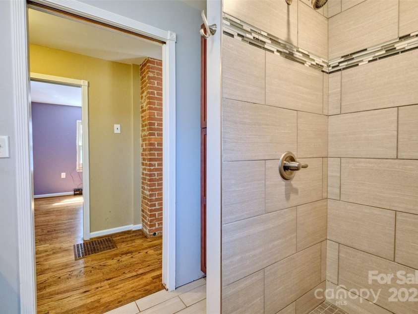 293 Mellon Road, Belmont, NC 28012.  MLS# CAR4283807, YatesRealty ID 27225. 