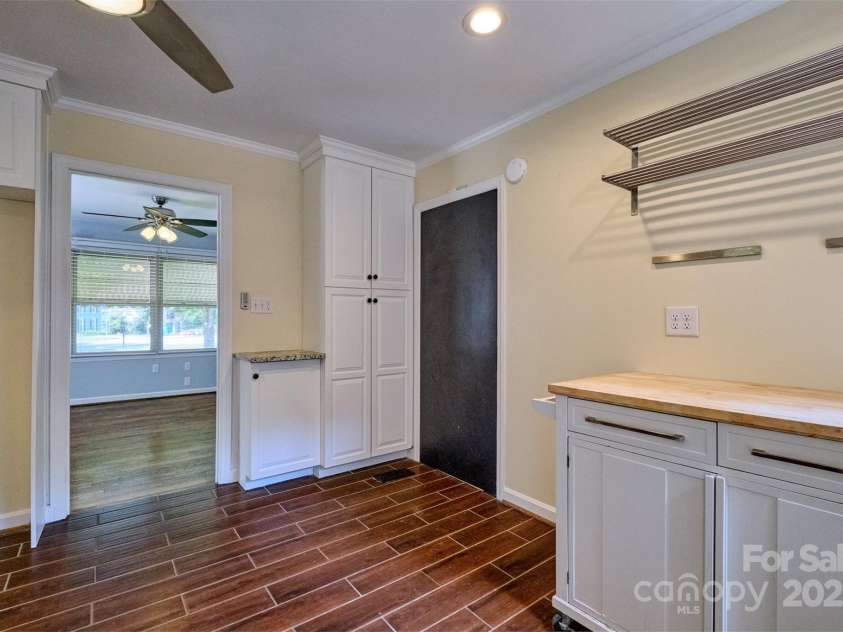 293 Mellon Road, Belmont, NC 28012.  MLS# CAR4283807, YatesRealty ID 27225. 