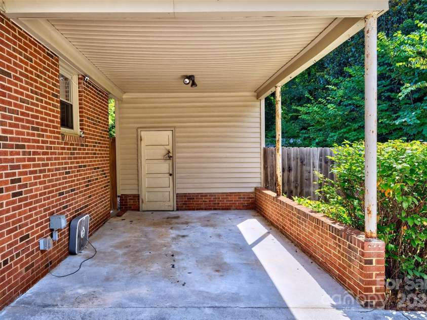 293 Mellon Road, Belmont, NC 28012.  MLS# CAR4283807, YatesRealty ID 27225. 