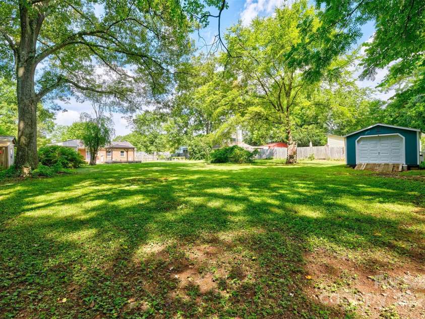 293 Mellon Road, Belmont, NC 28012.  MLS# CAR4283807, YatesRealty ID 27225. 