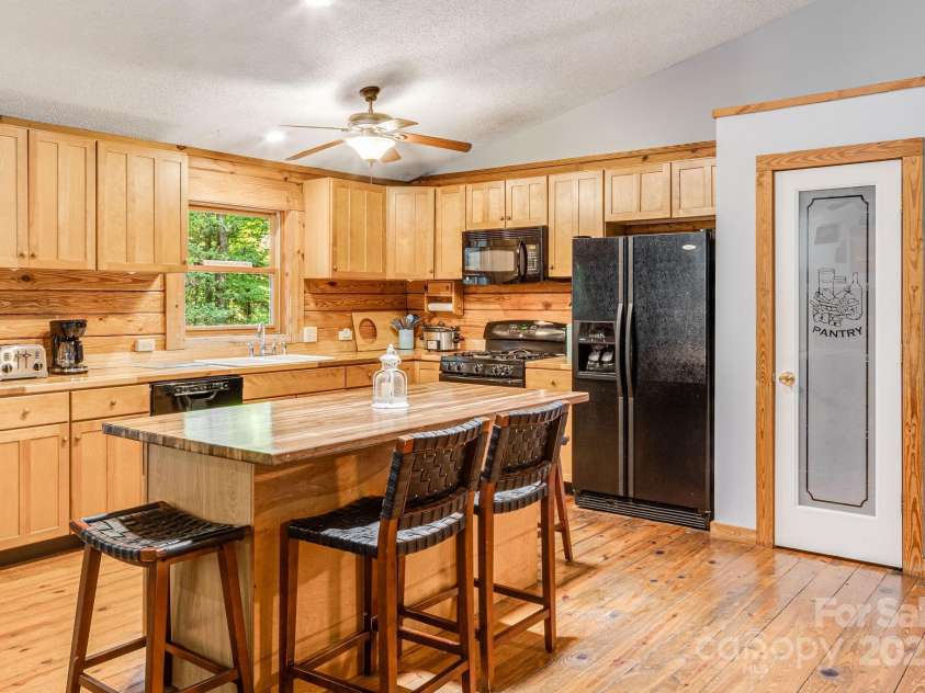 135 Logan Court, Lake Lure, NC 28746.  MLS# CAR4283853, YatesRealty ID 27226. 