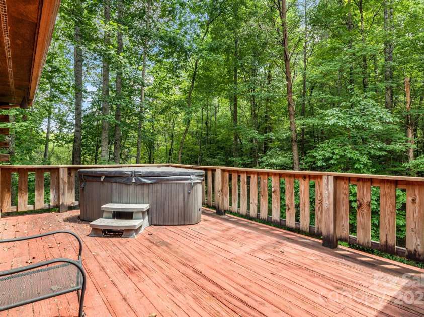 135 Logan Court, Lake Lure, NC 28746.  MLS# CAR4283853, YatesRealty ID 27226. 