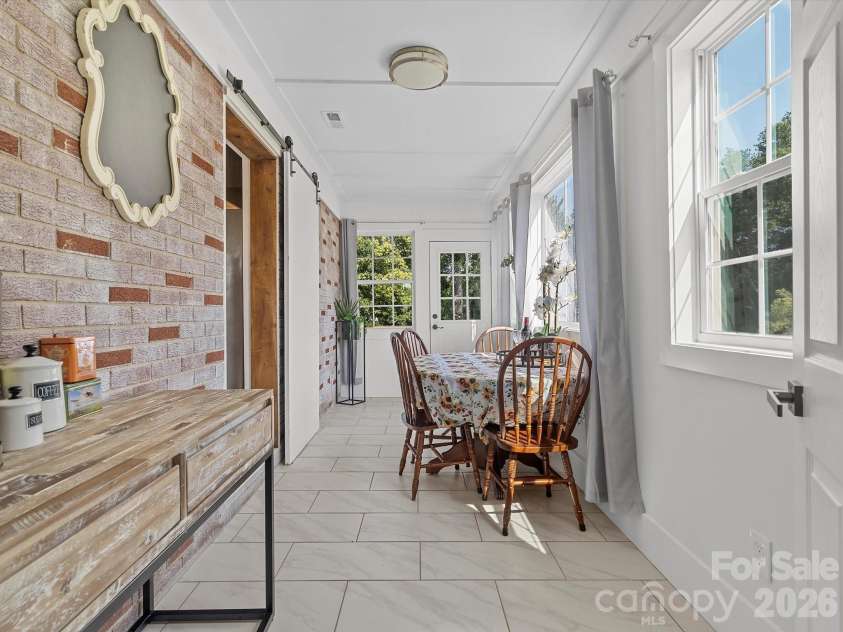 2633 Old North Sharon Amity Road, Charlotte, NC 28205.  MLS# CAR4334808, YatesRealty ID 2723. 