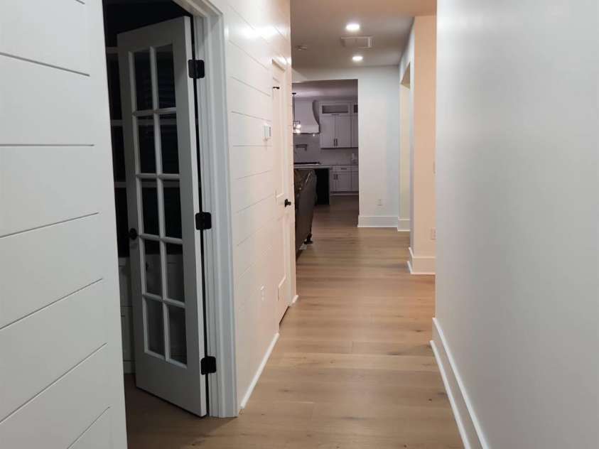 15818 Sparrowridge Court, Charlotte, NC 28278.  MLS# CAR4273574, YatesRealty ID 27230. 