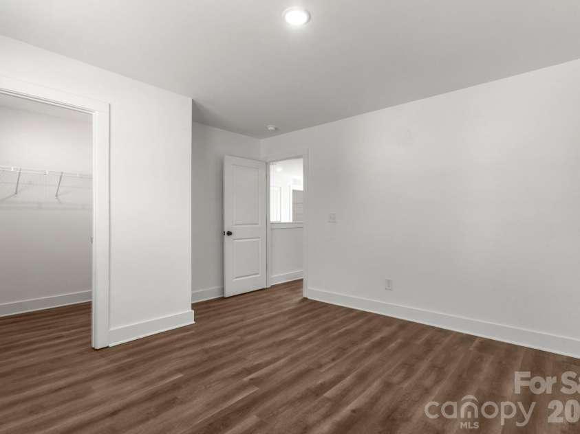 109 Indian Wells Court, Harmony, NC 28634.  MLS# CAR4354271, YatesRealty ID 27231. 