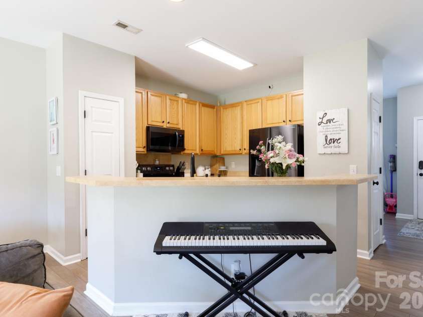 337 Hancock Union Lane, Rock Hill, SC 29732.  MLS# CAR4384909, YatesRealty ID 27233. 