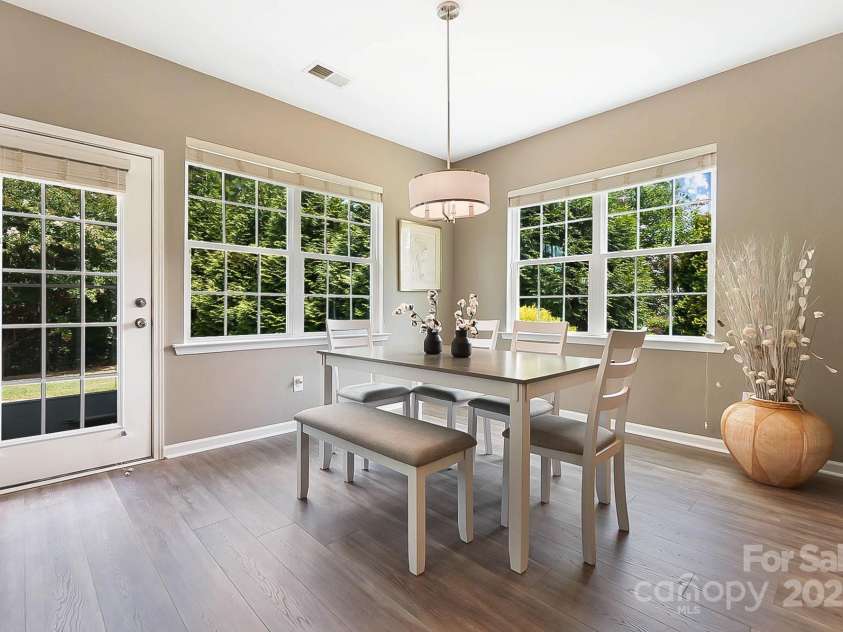 4106 Perth Road, Fort Mill, SC 29707.  MLS# CAR4280800, YatesRealty ID 27234. Kitchen dining area