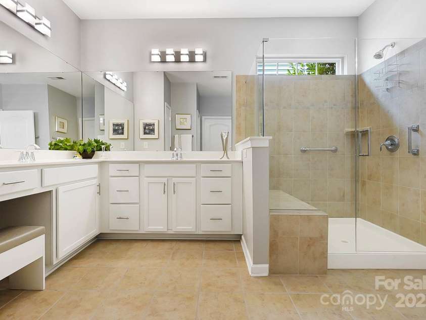4106 Perth Road, Fort Mill, SC 29707.  MLS# CAR4280800, YatesRealty ID 27234. Primary bathroom