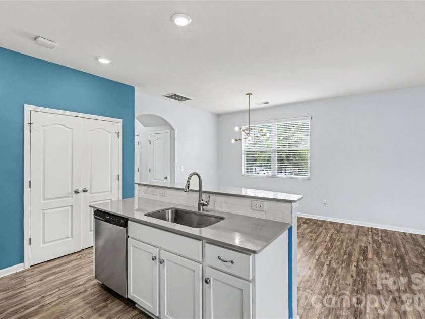 105 Tigris Trail, Fort Mill, SC 29715.  MLS# CAR4394329, YatesRealty ID 27235. 
