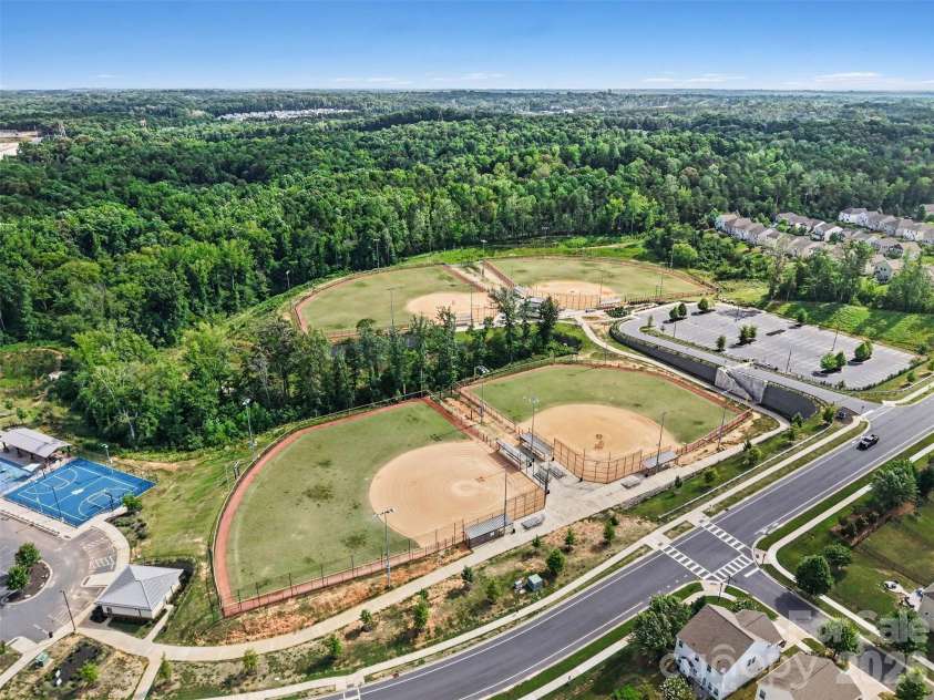 105 Tigris Trail, Fort Mill, SC 29715.  MLS# CAR4394329, YatesRealty ID 27235. 
