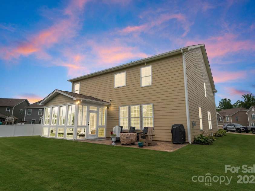 3819 Lake Breeze Drive, Sherrills Ford, NC 28673.  MLS# CAR4281057, YatesRealty ID 27236. 