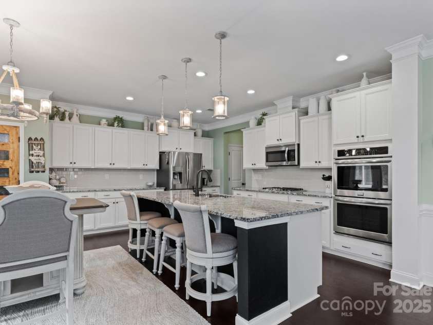 3819 Lake Breeze Drive, Sherrills Ford, NC 28673.  MLS# CAR4281057, YatesRealty ID 27236. 