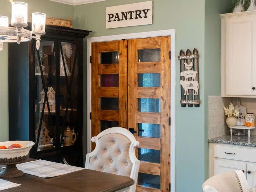 3819 Lake Breeze Drive, Sherrills Ford, NC 28673.  MLS# CAR4281057, YatesRealty ID 27236. 