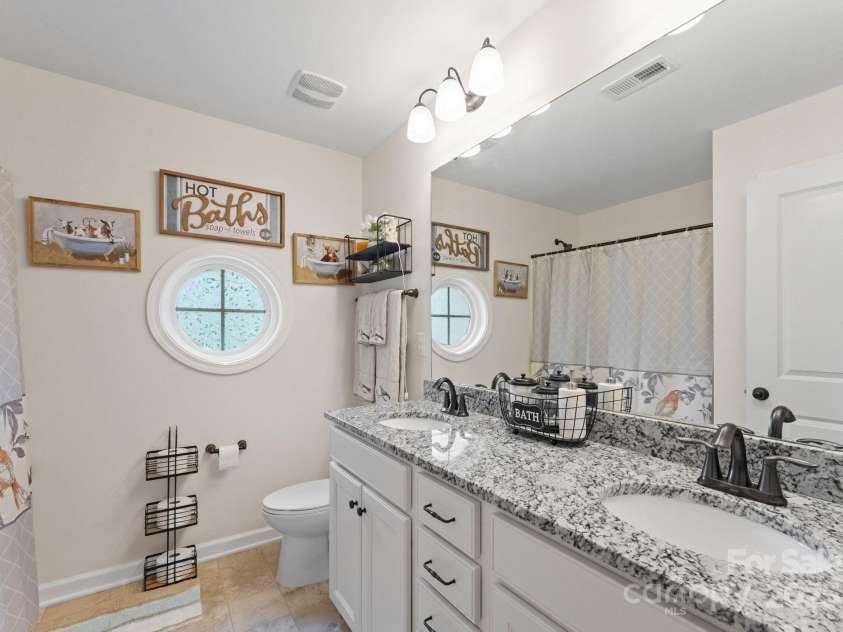 3819 Lake Breeze Drive, Sherrills Ford, NC 28673.  MLS# CAR4281057, YatesRealty ID 27236. 