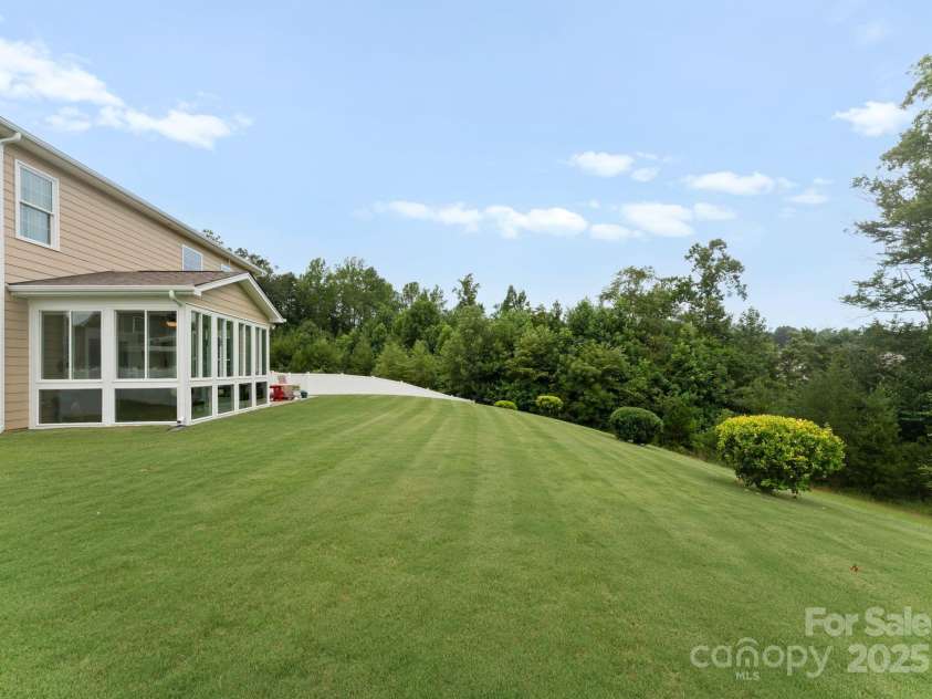 3819 Lake Breeze Drive, Sherrills Ford, NC 28673.  MLS# CAR4281057, YatesRealty ID 27236. 