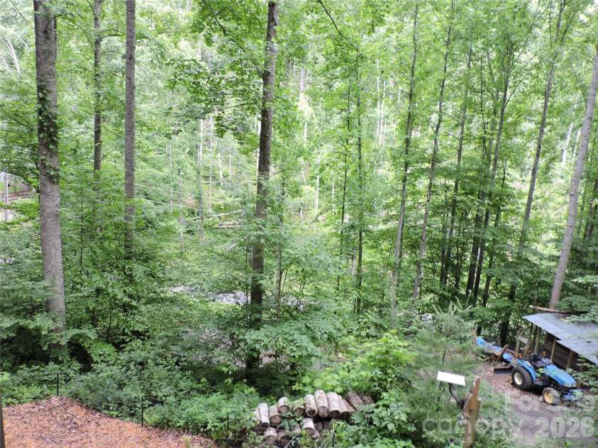 963 Melton Branch Road, Bakersville, NC 28705.  MLS# CAR4388856, YatesRealty ID 27236. 