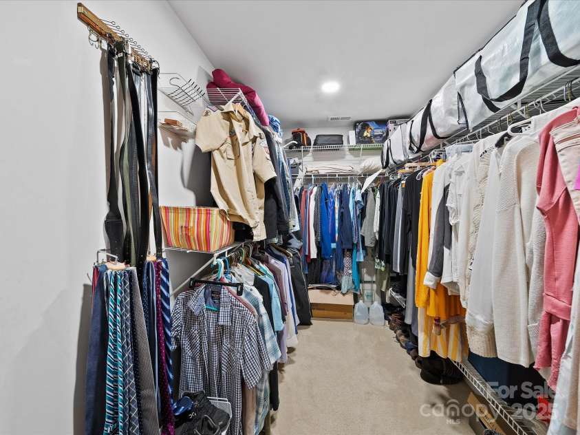 2306 Nettleton Court, Matthews, NC 28105.  MLS# CAR4257451, YatesRealty ID 27237. Owner's Walk-in Closet