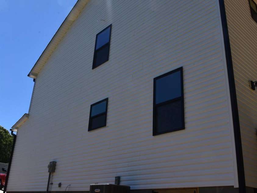 1134 Lyndsey Brooke Court, Lincolnton, NC 28092.  MLS# CAR4383149, YatesRealty ID 27239. 