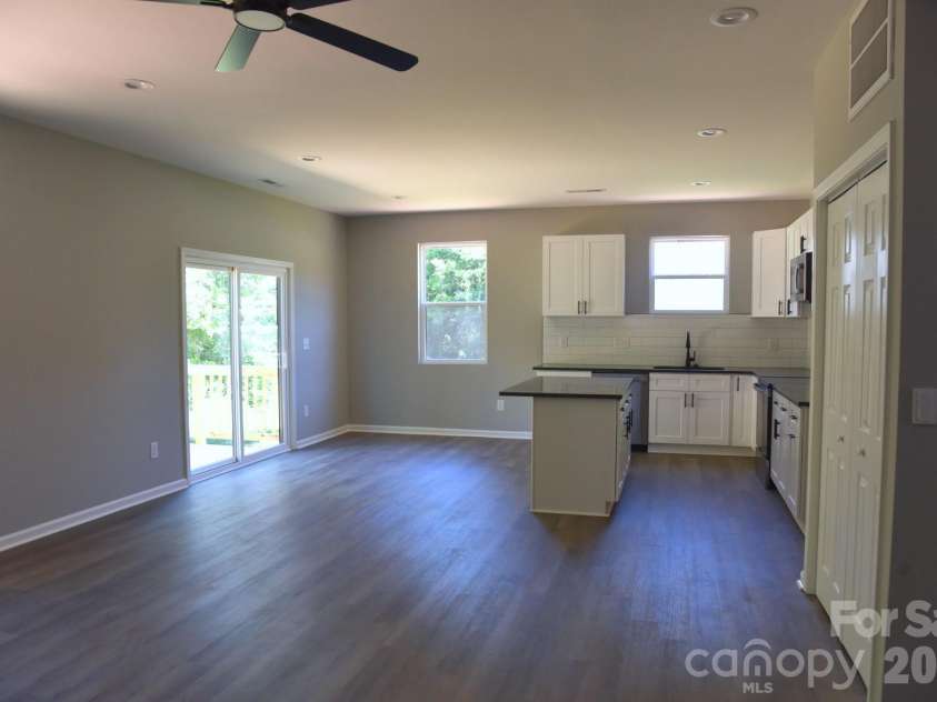 1134 Lyndsey Brooke Court, Lincolnton, NC 28092.  MLS# CAR4383149, YatesRealty ID 27239. 