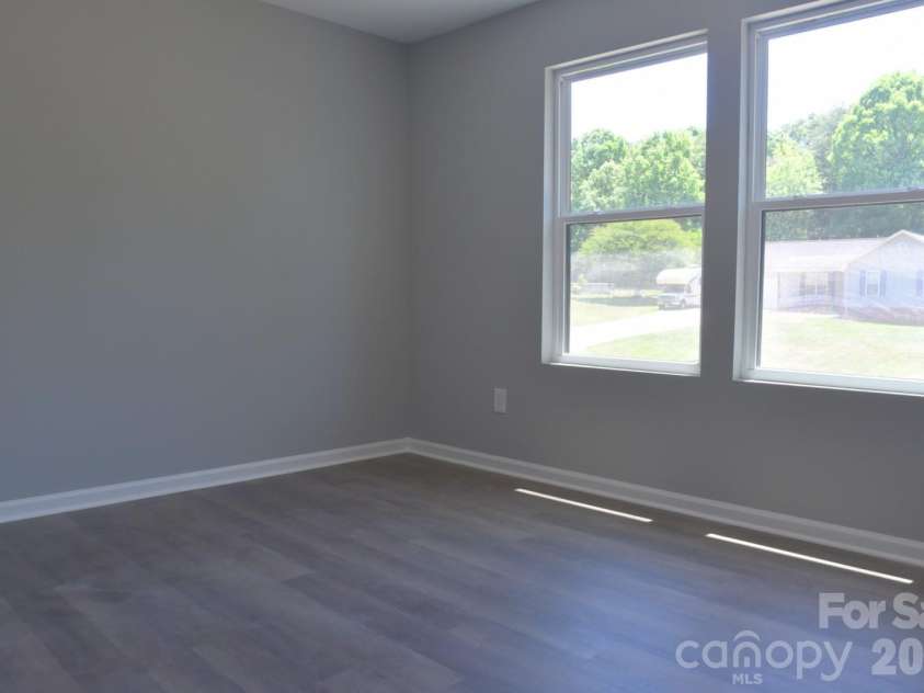 1134 Lyndsey Brooke Court, Lincolnton, NC 28092.  MLS# CAR4383149, YatesRealty ID 27239. 