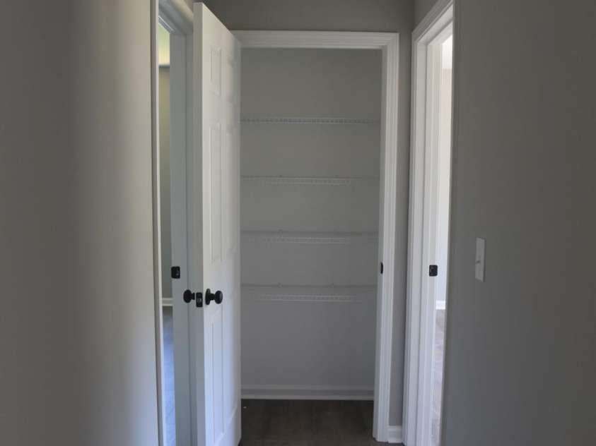 1134 Lyndsey Brooke Court, Lincolnton, NC 28092.  MLS# CAR4383149, YatesRealty ID 27239. 