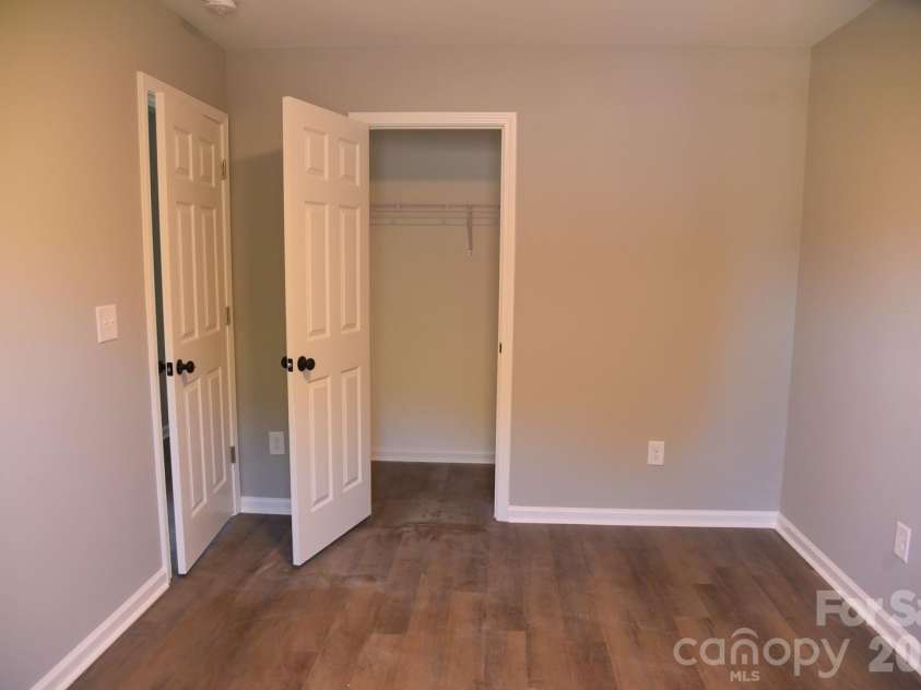 1134 Lyndsey Brooke Court, Lincolnton, NC 28092.  MLS# CAR4383149, YatesRealty ID 27239. 