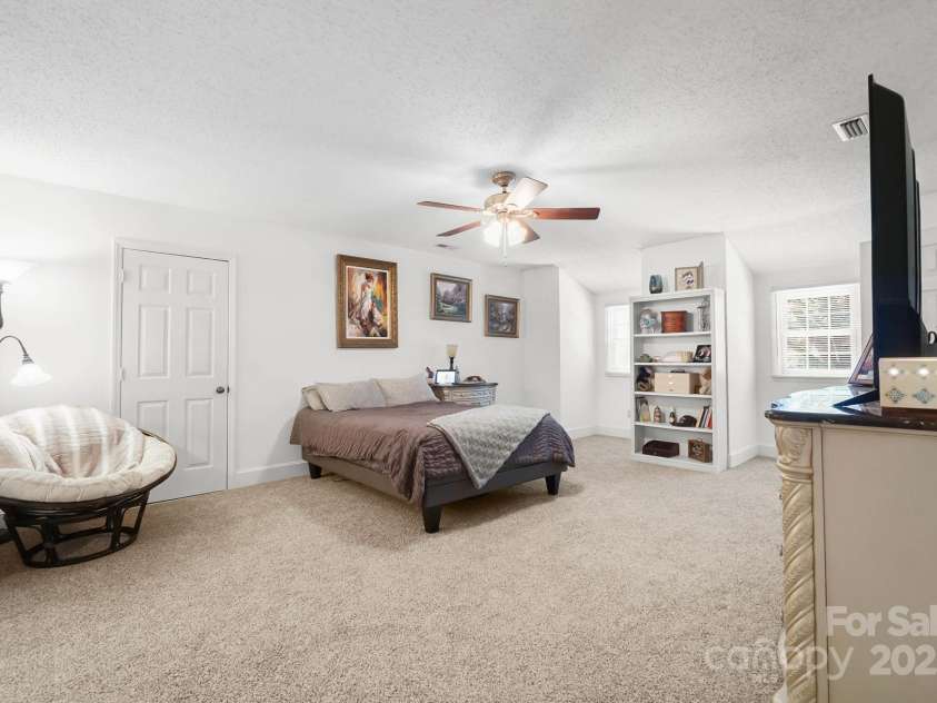 9551 Hitchgate Drive, Mint Hill, NC 28227.  MLS# CAR4297789, YatesRealty ID 2724. 