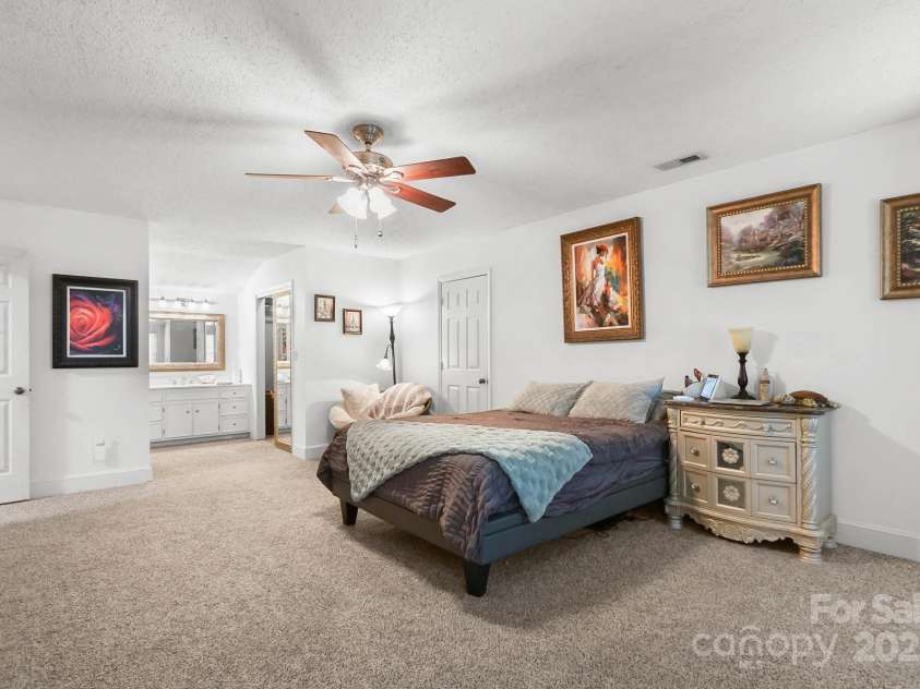 9551 Hitchgate Drive, Mint Hill, NC 28227.  MLS# CAR4297789, YatesRealty ID 2724. 