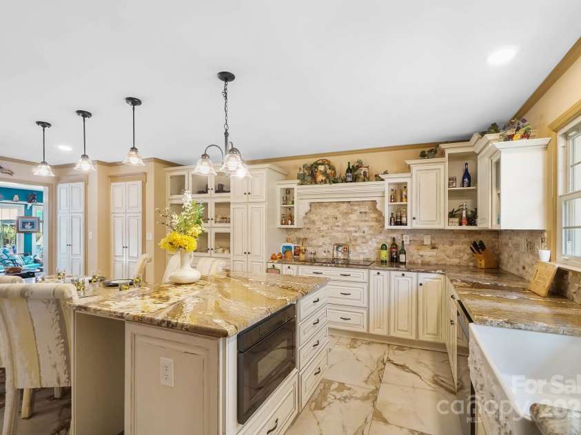 9551 Hitchgate Drive, Mint Hill, NC 28227.  MLS# CAR4297789, YatesRealty ID 2724. 