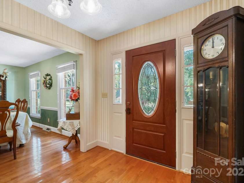 9551 Hitchgate Drive, Mint Hill, NC 28227.  MLS# CAR4297789, YatesRealty ID 2724. 