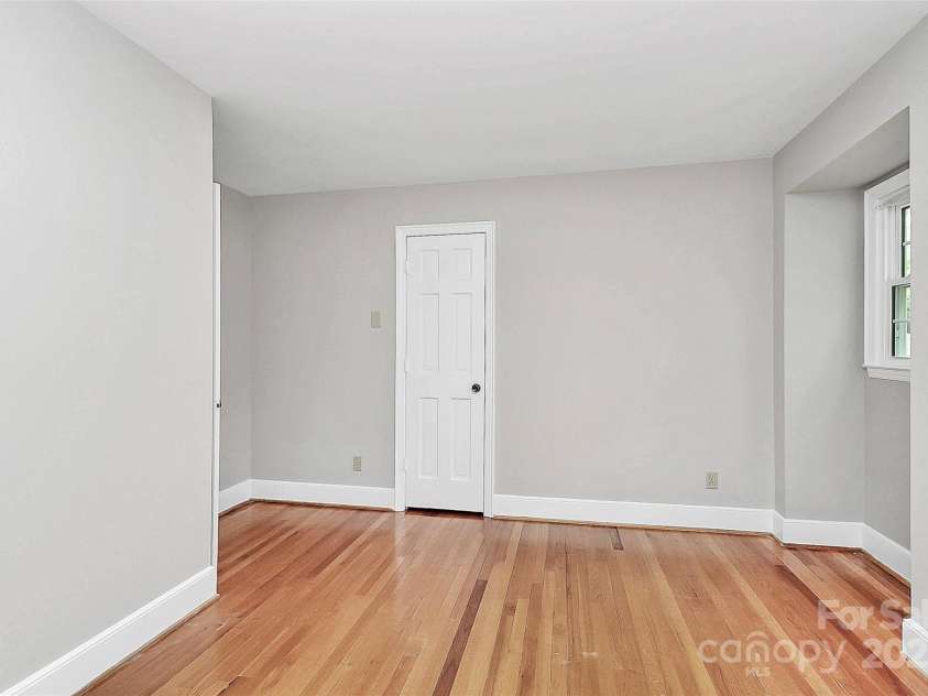 4210 Pepperidge Drive, Charlotte, NC 28226.  MLS# CAR4218122, YatesRealty ID 27240. Bedroom 4 with hardwood flooring