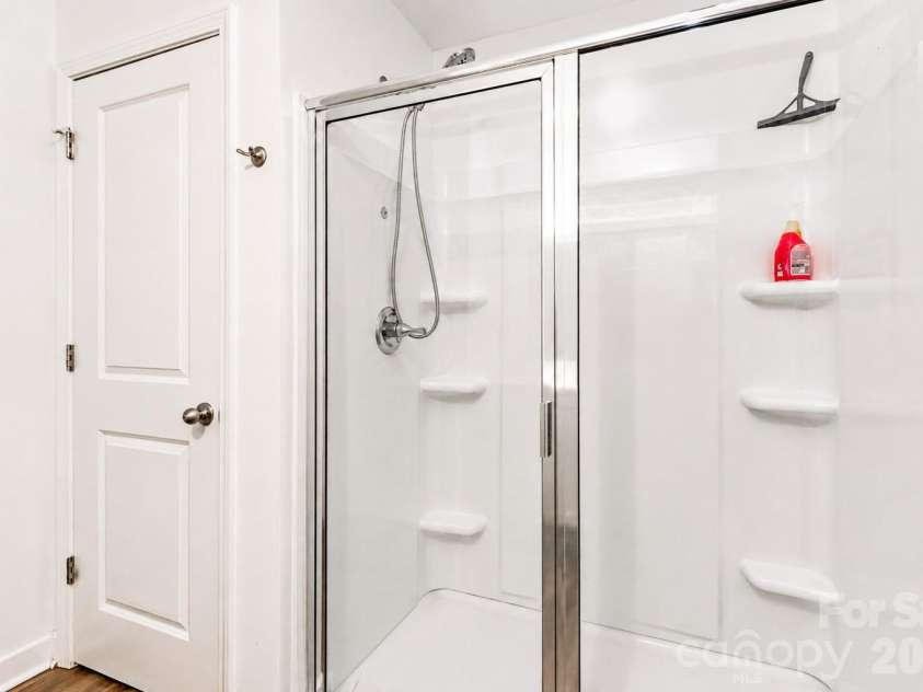 487 Kacys Way Place, Concord, NC 28025.  MLS# CAR4377231, YatesRealty ID 27241. 