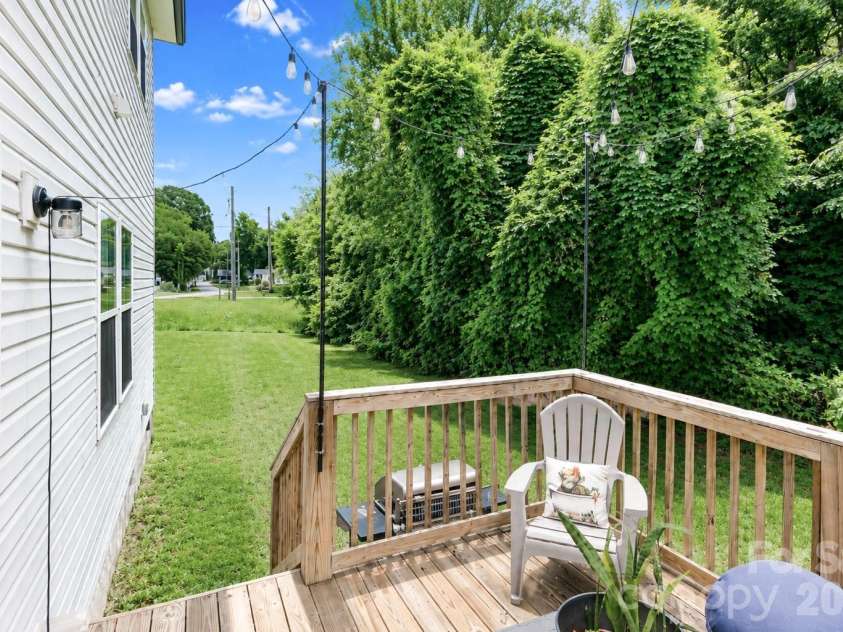 487 Kacys Way Place, Concord, NC 28025.  MLS# CAR4377231, YatesRealty ID 27241. 