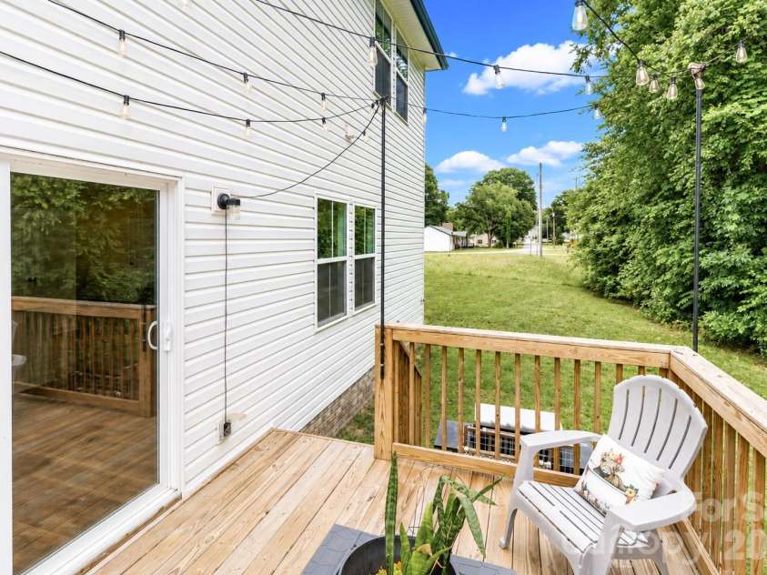 487 Kacys Way Place, Concord, NC 28025.  MLS# CAR4377231, YatesRealty ID 27241. 