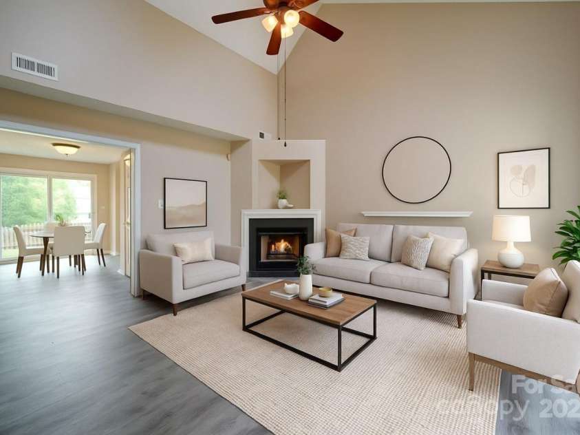 5436 Scarlet Sage Drive, Charlotte, NC 28215.  MLS# CAR4265627, YatesRealty ID 27241. 