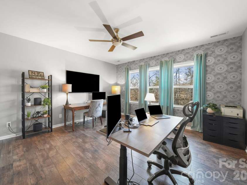 1006 Wellington Avenue, Indian Land, SC 29707.  MLS# CAR4334105, YatesRealty ID 27242. Second Floor flex space