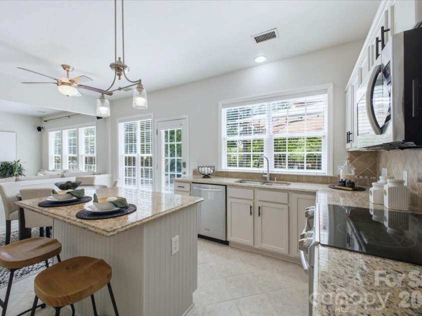 3524 Arborhill Road, Charlotte, NC 28270.  MLS# CAR4384147, YatesRealty ID 27242. 