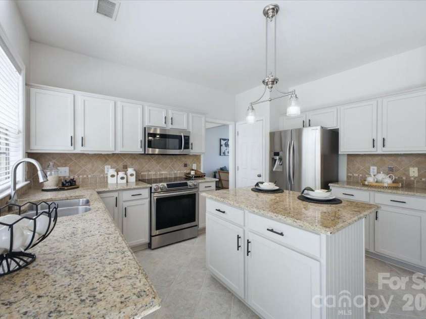3524 Arborhill Road, Charlotte, NC 28270.  MLS# CAR4384147, YatesRealty ID 27242. 
