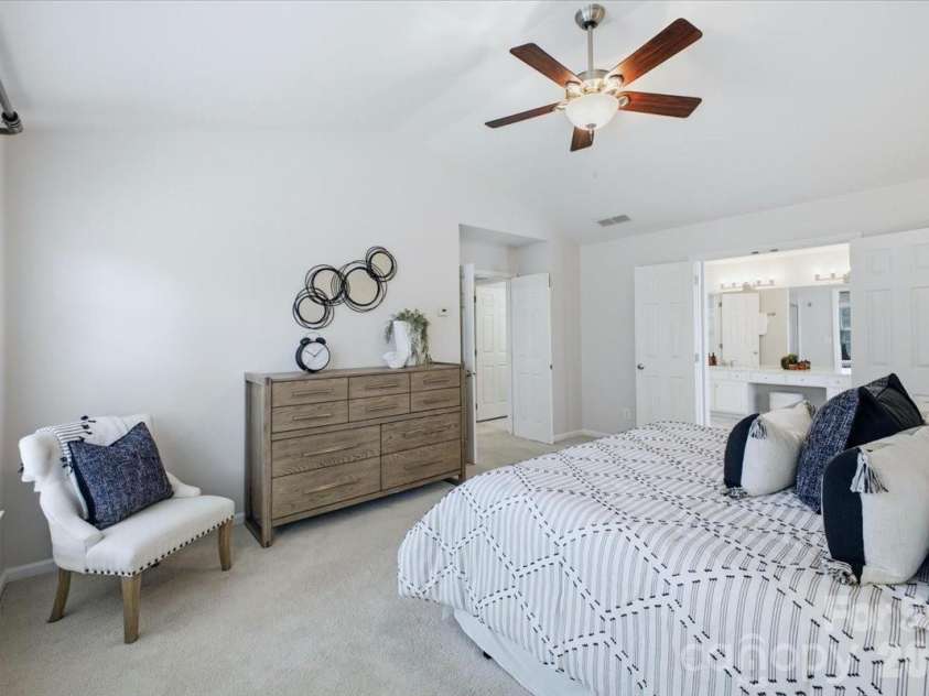3524 Arborhill Road, Charlotte, NC 28270.  MLS# CAR4384147, YatesRealty ID 27242. 