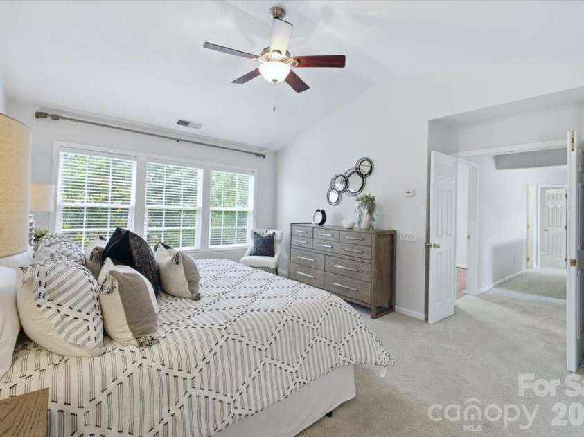 3524 Arborhill Road, Charlotte, NC 28270.  MLS# CAR4384147, YatesRealty ID 27242. 