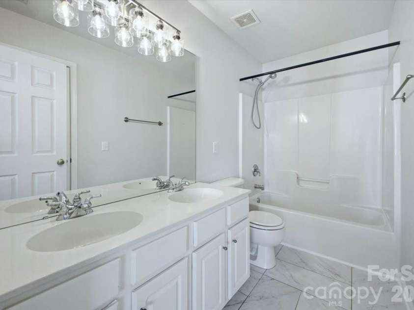 3524 Arborhill Road, Charlotte, NC 28270.  MLS# CAR4384147, YatesRealty ID 27242. 