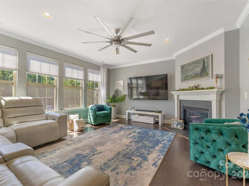11333 Preservation Lane, Charlotte, NC 28278.  MLS# CAR4256851, YatesRealty ID 27243. 