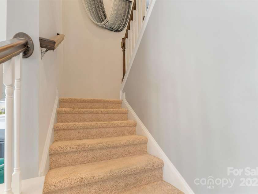 11333 Preservation Lane, Charlotte, NC 28278.  MLS# CAR4256851, YatesRealty ID 27243. 