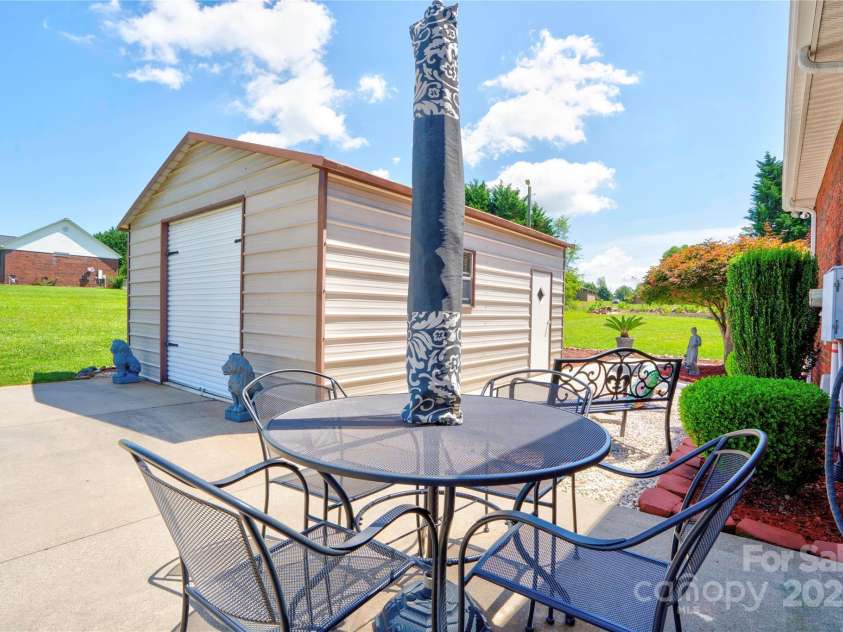 116 Camille Drive, Shelby, NC 28150.  MLS# CAR4272201, YatesRealty ID 27244. Detached building