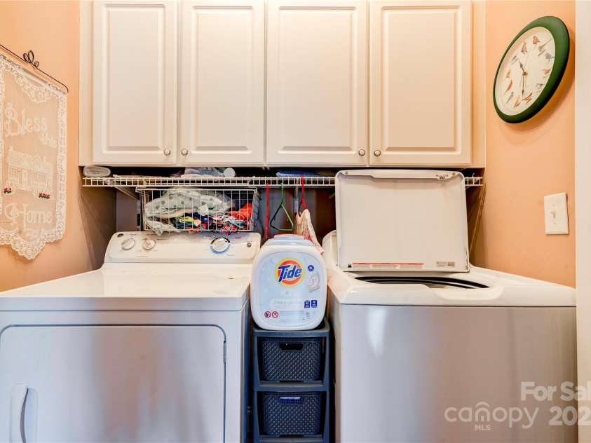 116 Camille Drive, Shelby, NC 28150.  MLS# CAR4272201, YatesRealty ID 27244. Laundry