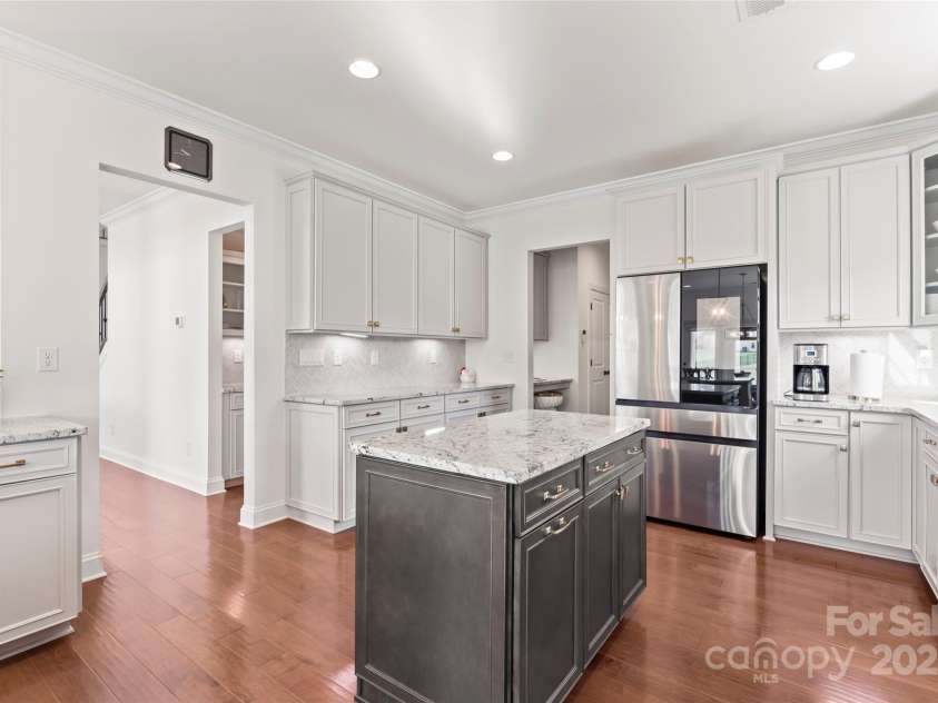 506 Yucatan Drive, Waxhaw, NC 28173.  MLS# CAR4281431, YatesRealty ID 27245. 