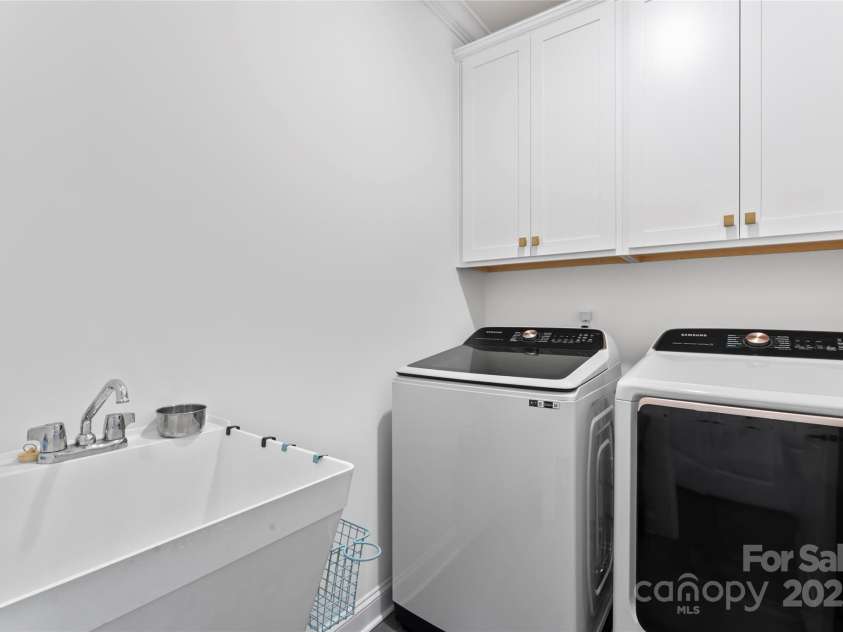 506 Yucatan Drive, Waxhaw, NC 28173.  MLS# CAR4281431, YatesRealty ID 27245. 